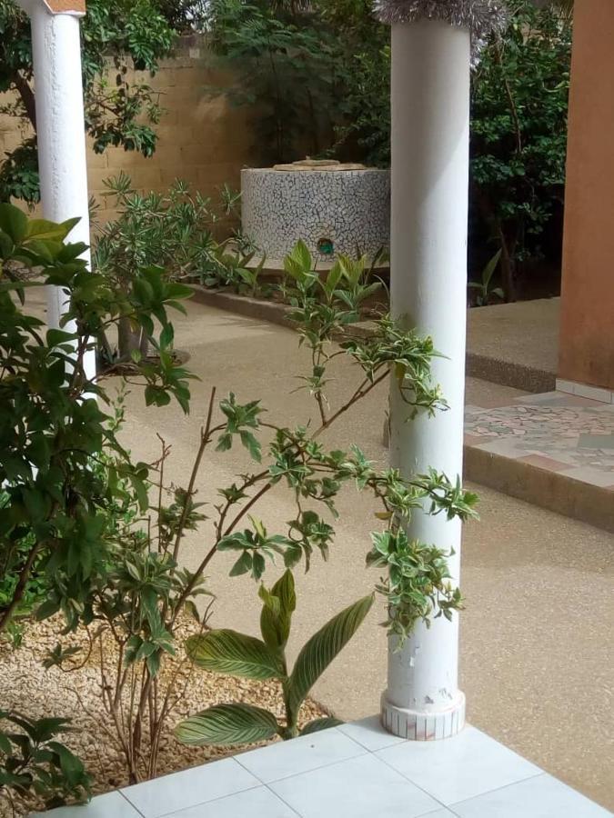 Bed and Breakfast Chez Coumba et Daniel Saly Portudal Exterior foto