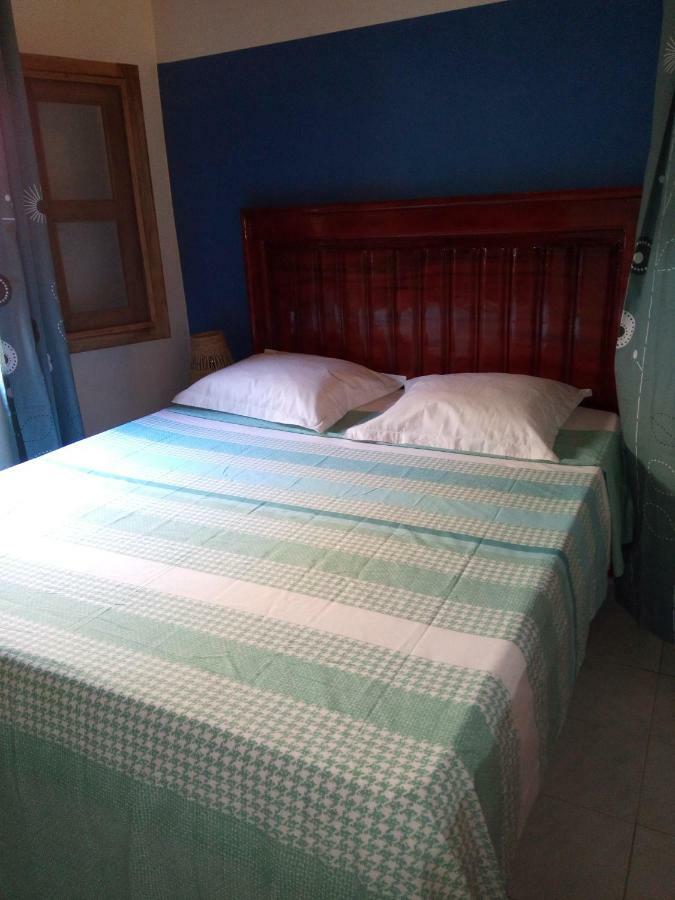 Bed and Breakfast Chez Coumba et Daniel Saly Portudal Exterior foto