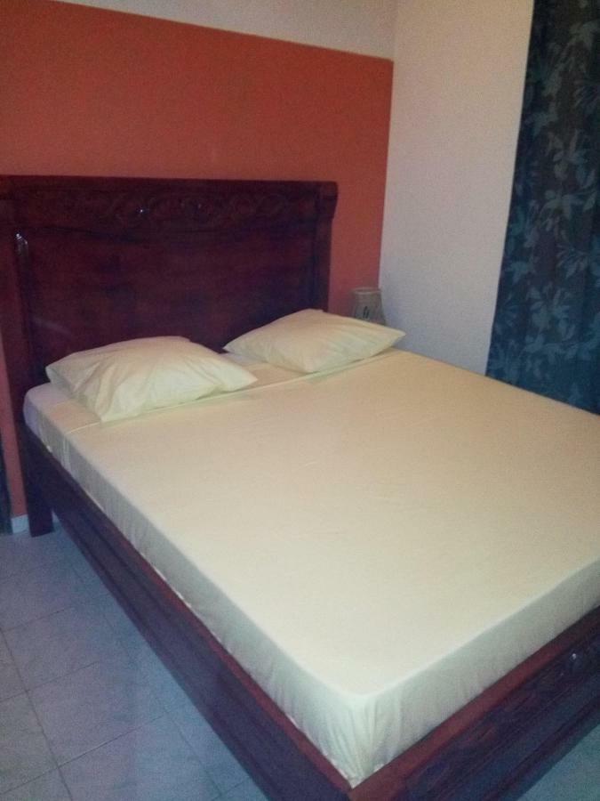 Bed and Breakfast Chez Coumba et Daniel Saly Portudal Exterior foto